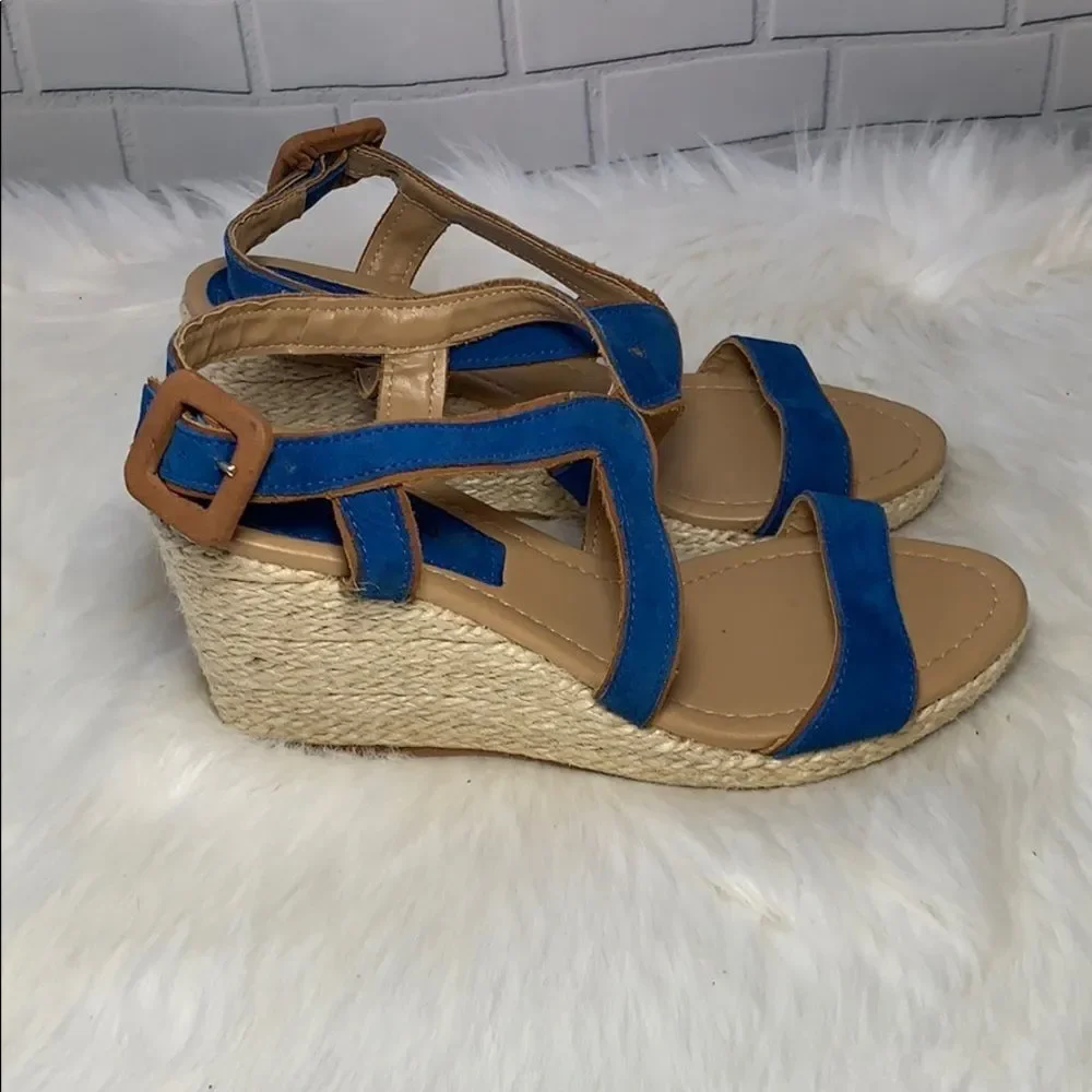 Anthro Klub Nico Blue Suede  Strappy‎ Sandal Sz 6